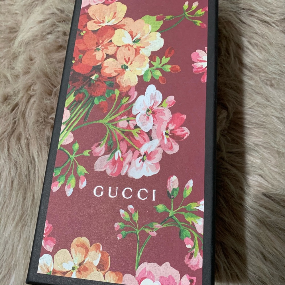 Gucci  Summer 2020 slide sandals size 8.